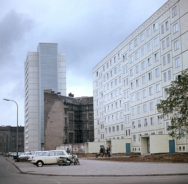 DDR - Berlin (OSt) Wohnungsbau