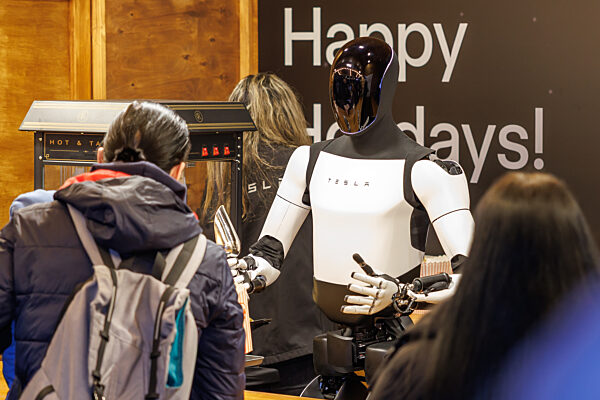 Tesla Event mit Optimus Roboter