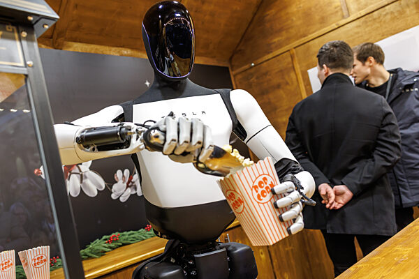 Tesla Event mit Optimus Roboter