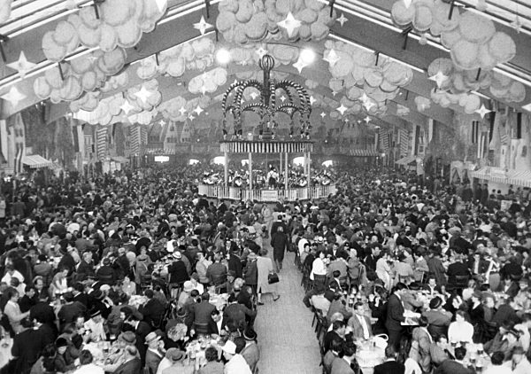 Oktoberfest in München 1962