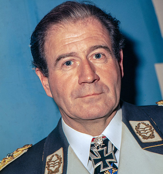 Hans-Joachim Kulenkampff