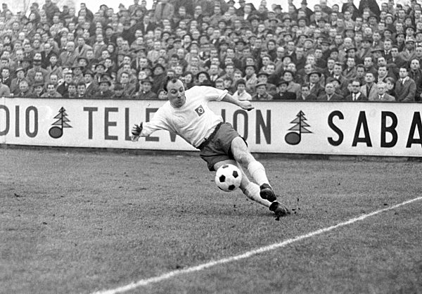 German Bundesliga 1963/64 - 1. FC Kaiserslautern - Hamburger SV 3:2