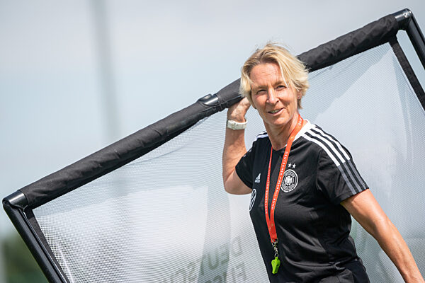 Frauen-Fußball-EM 2022 - Training Deutschland