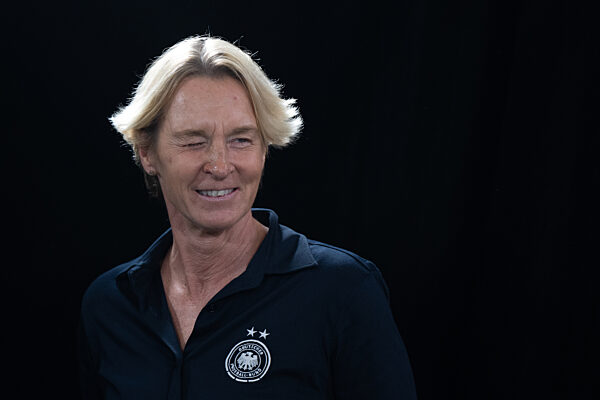 Fußball-WM Frauen - Pressekonferenz Deutschland