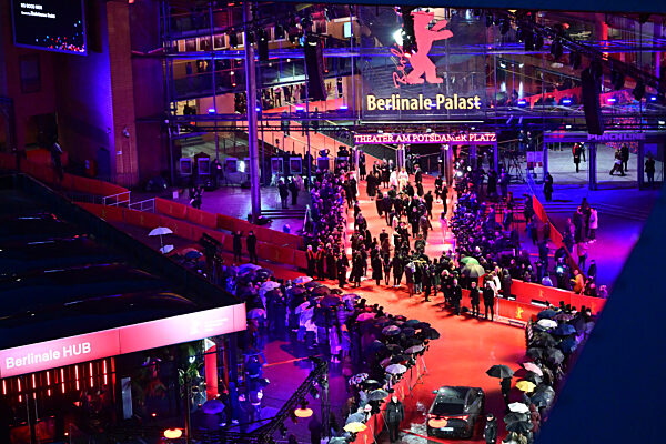 Eröffnung Berlinale - 76. Internationale Filmfestspiele Berlin