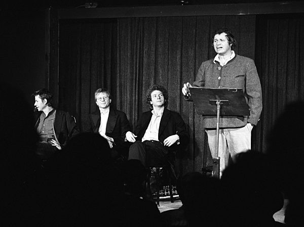 Im Dezember 1986 dürfen auch die DDR-Bürger über die bayerischen...