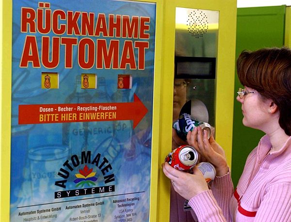 Neue Dosen-Rücknahmeautomaten