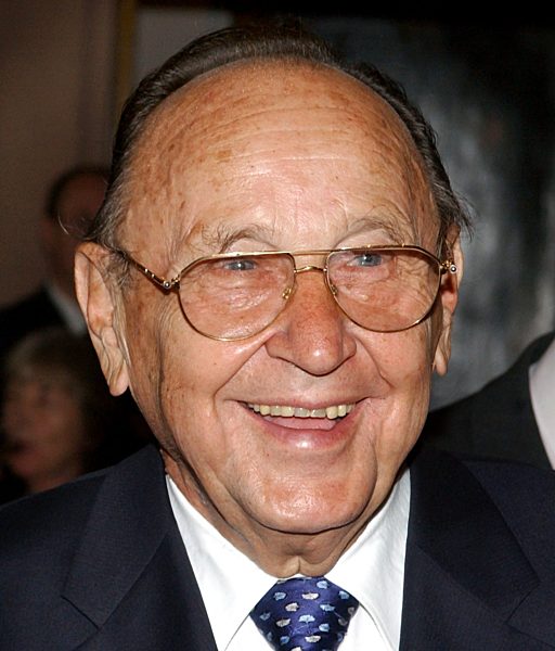 Genscher receives honorary doctor's degree