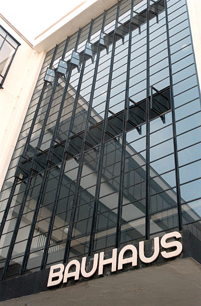 Als Meisterwerk der Architektur gilt das 1926 nach Entwürfen des...