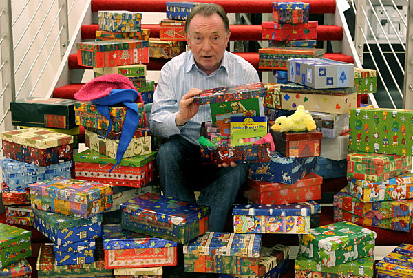 Start "Weihnachten im Schukarton" mit Peter Sodann