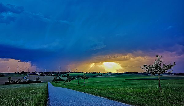 Gewitterwolke, Baden-Württemberg, Deutschland