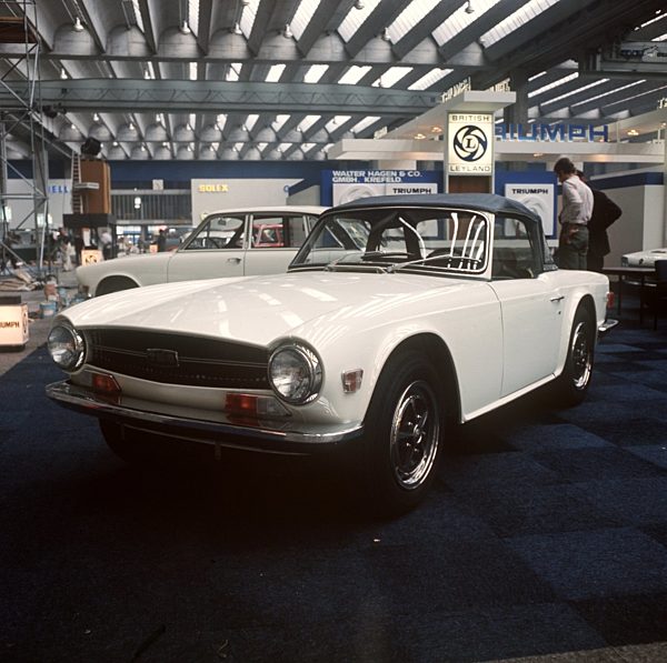 IAA 1969 - Sportwagen Triumph TR 6 PI