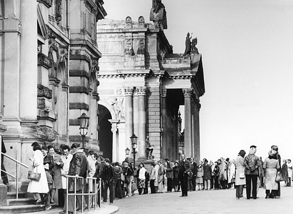 DDR - IX. Kunstausstellung der DDR in Dresden