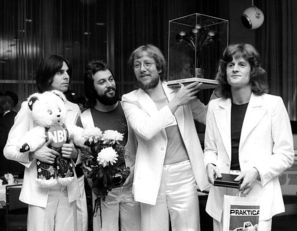 DDR - Hansi Biebl mit der Gruppe 4 PS