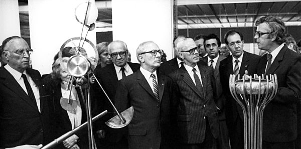 DDR - IX. Kunstausstellung