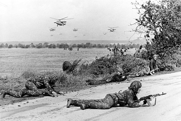 Vom 05. bis 14.09.1984 findet die gemeinsame Truppenübung "Schild 84" der...