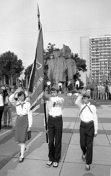 DDR - Pioniertreffen - Appell