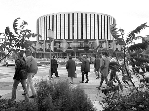 DDR - Rundkino in Dresden