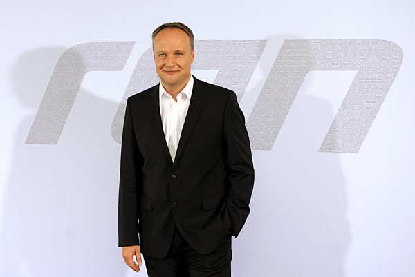 Der Moderator Oliver Welke steht am Donnerstag (10.09...