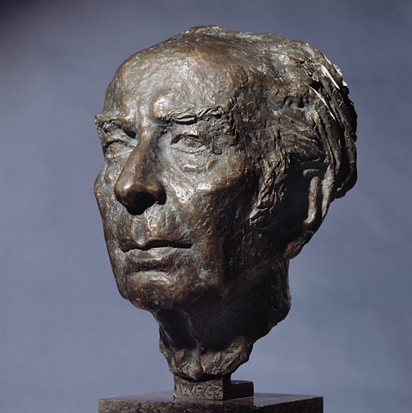 Theodor Heuss - bust