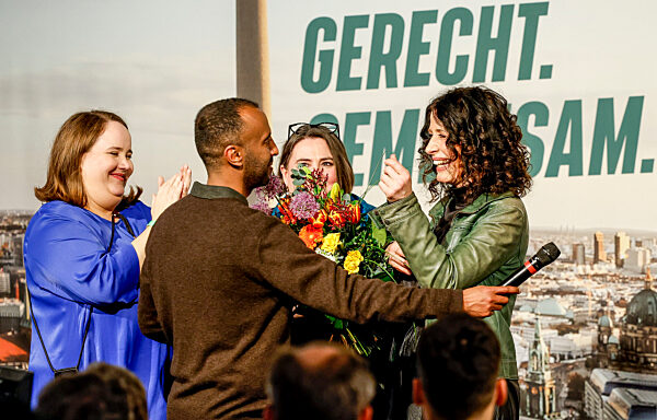 Wiederholungswahl Berlin - Wahlparty Bündnis 90/Die Grünen