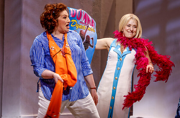 Backstage-Reportage Stefanie Hertel bei Musical Mamma Mia