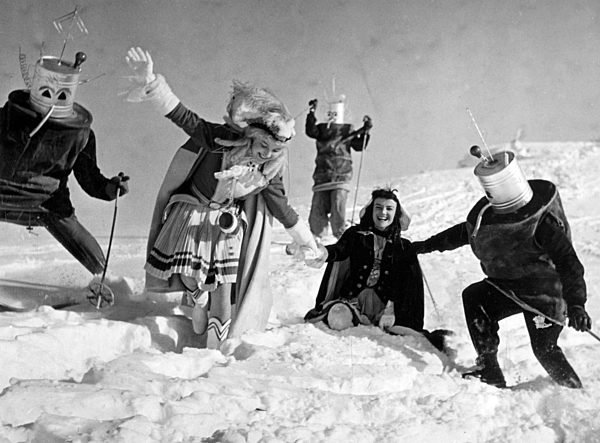 Kölner Tanzmariechen im bayerischen Fasching 1957