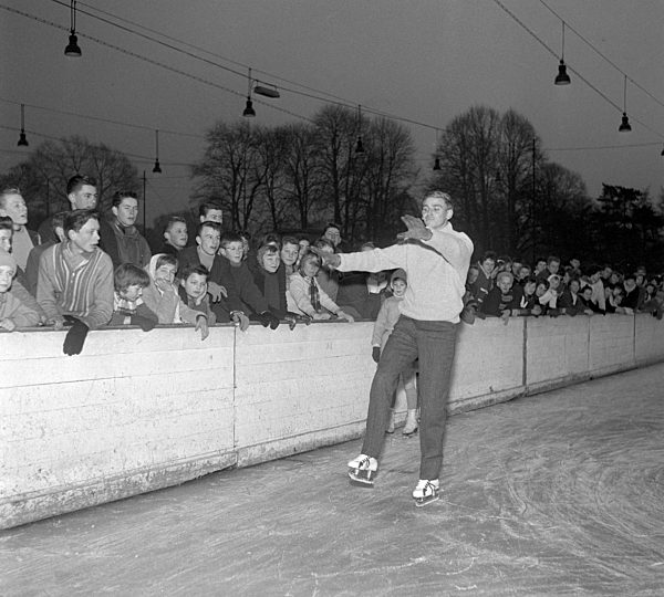 Post-war period: Armin Hary ice-skating