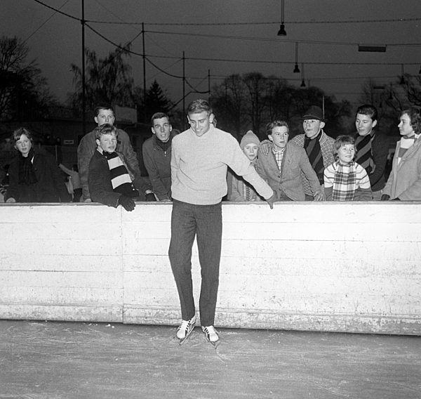 Post-war period: Armin Hary ice-skating