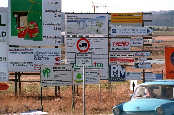 Schilderwald Gewerbegebiet Legefeled