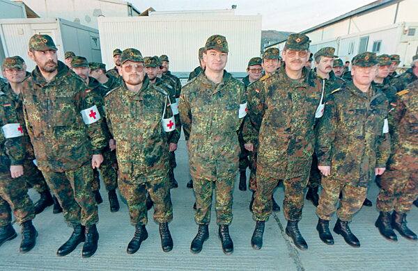 Bosnien-Einsatz - Bundeswehr-Camp in Trogir 1995