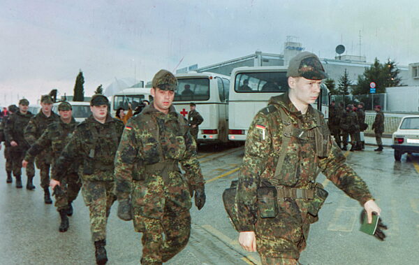 Bosnien-Einsatz - Bundeswehr-Camp in Trogir 1995