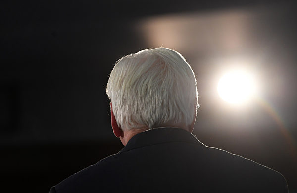 Steinmeier empfängt Zaorálek