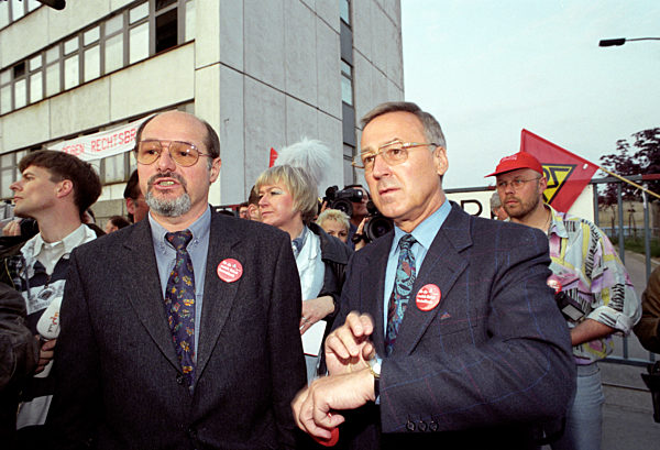 Metaller-Streik in Ostdeutschland (Archivfoto und Text 1993)