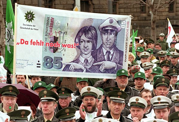 Warnstreiks der ÖTV bundesweit fortgesetzt