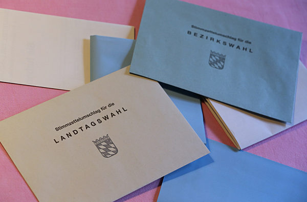 Bayern: Briefwahlunterlagen zur Landtags- und Bezirkstagswahl