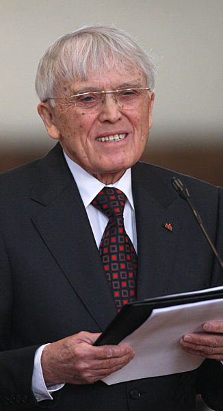 Der Schriftsteller und Lyriker Reiner Kunze liest am Freitag (20.03...