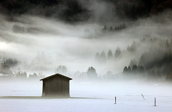 Sonne und Nebel Im Süden