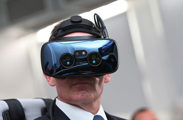 Bundesverkehrsminister Wissing besucht Lilium-Werk