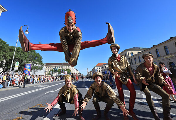 190. Münchner Oktoberfest - Trachtenumzug