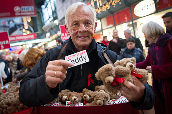 Hamburg Leuchtfeuer Teddy-Aktion