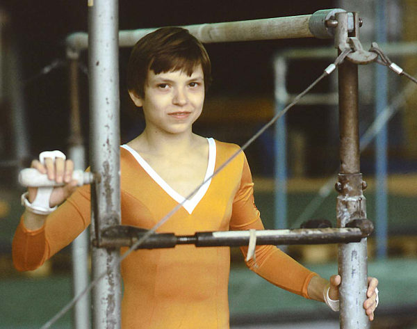 Turnen - Maxi Gnauck am Stufenbarren