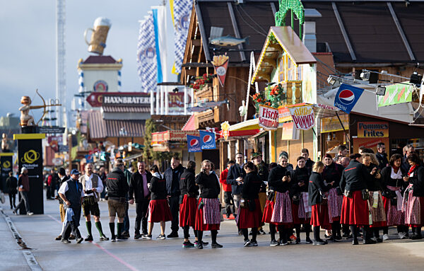 Start des 187. Münchner Oktoberfests