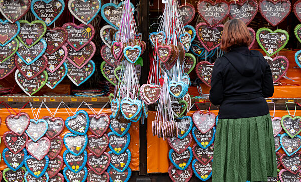 Start des 187. Münchner Oktoberfests