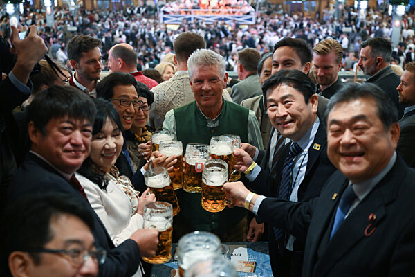 Start des 187. Münchner Oktoberfests