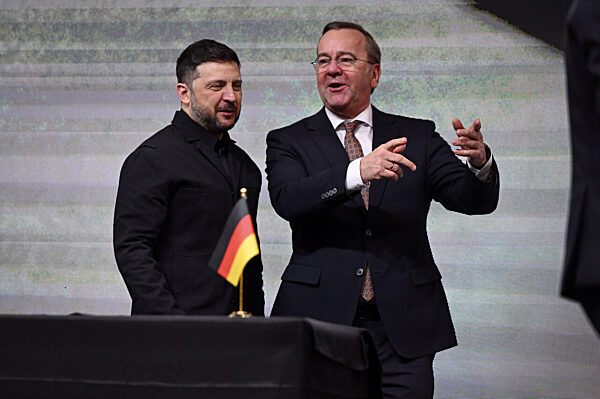 Selenskyj besucht Quantum Frontline Industries