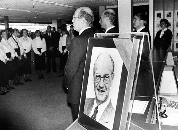 Trauer um Heinz Nixdorf auf der CeBIT-Messe in Hannover