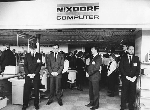 Trauer um Heinz Nixdorf auf der CeBIT-Messe in Hannover