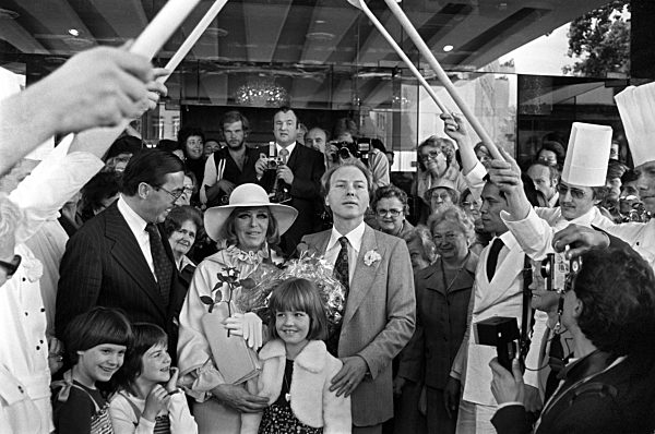 Heirat von Hildegard Knef mit Paul von Schell