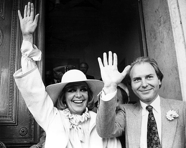 Heirat von Hildegard Knef mit Paul von Schell